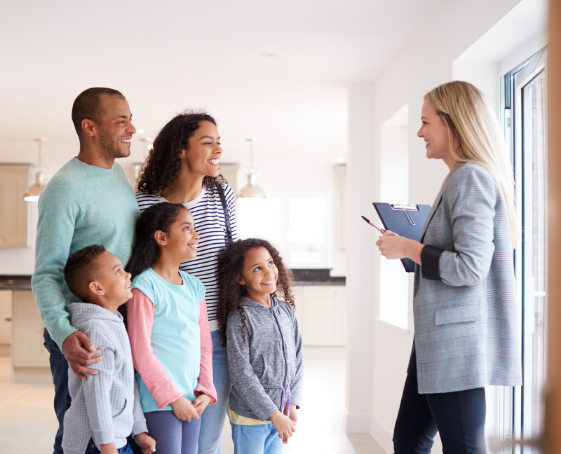 family consulting with a local realtor