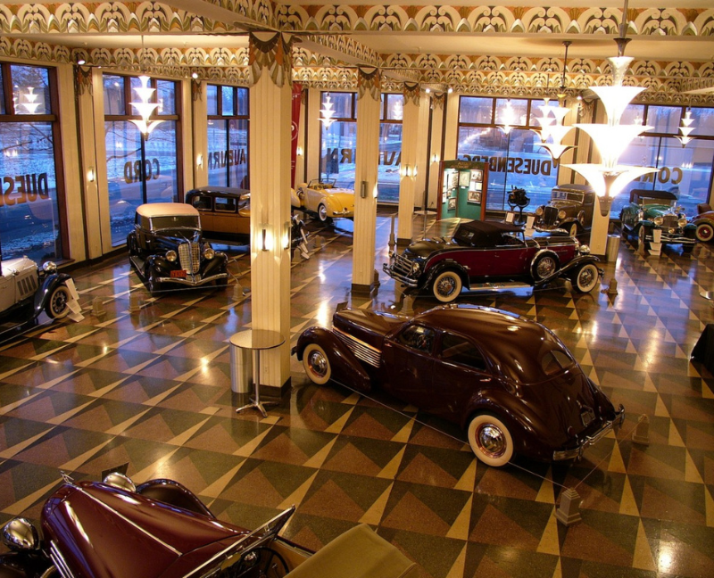 Auburn Cord Duesenberg Automobile Museum - automobilemuseum.org